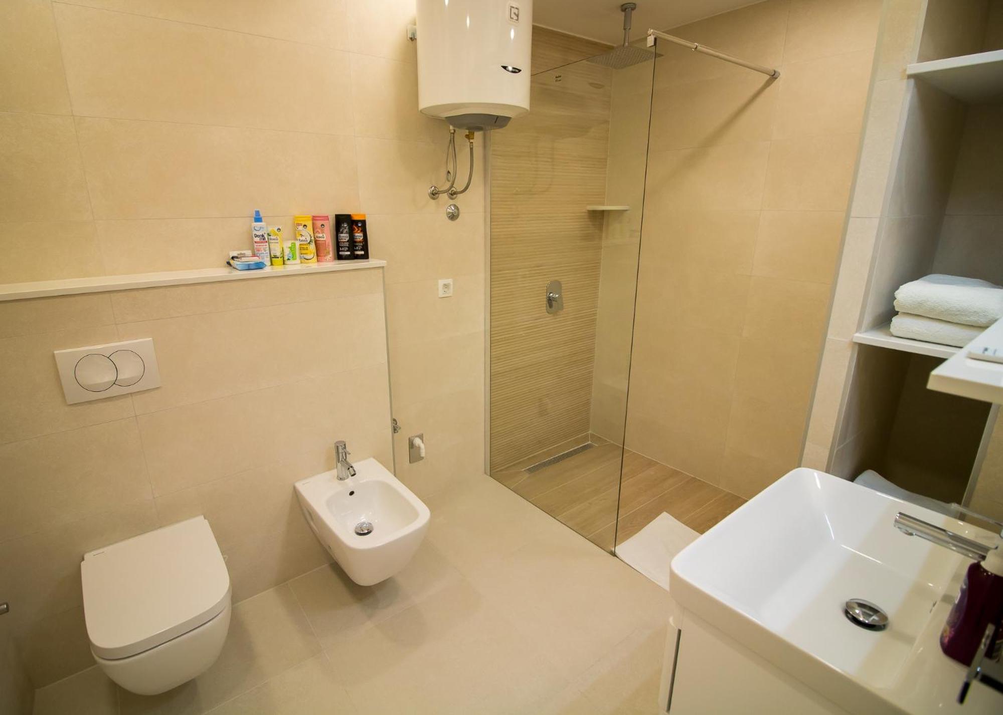 Apartments Solis Mostar Rum bild
